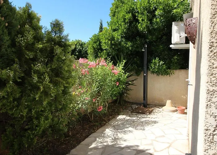 Bel Climatise De Plain Pied 80m De La Grand Sejour 2 Belle Terrasse Lxrm3 Portiragnes