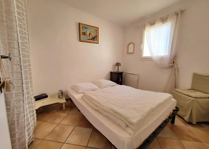Bel Climatise De Plain Pied 80m De La Mer, Wifi, Grand Sejour 2 Belle Terrasse Lxrm3 Apartmán *